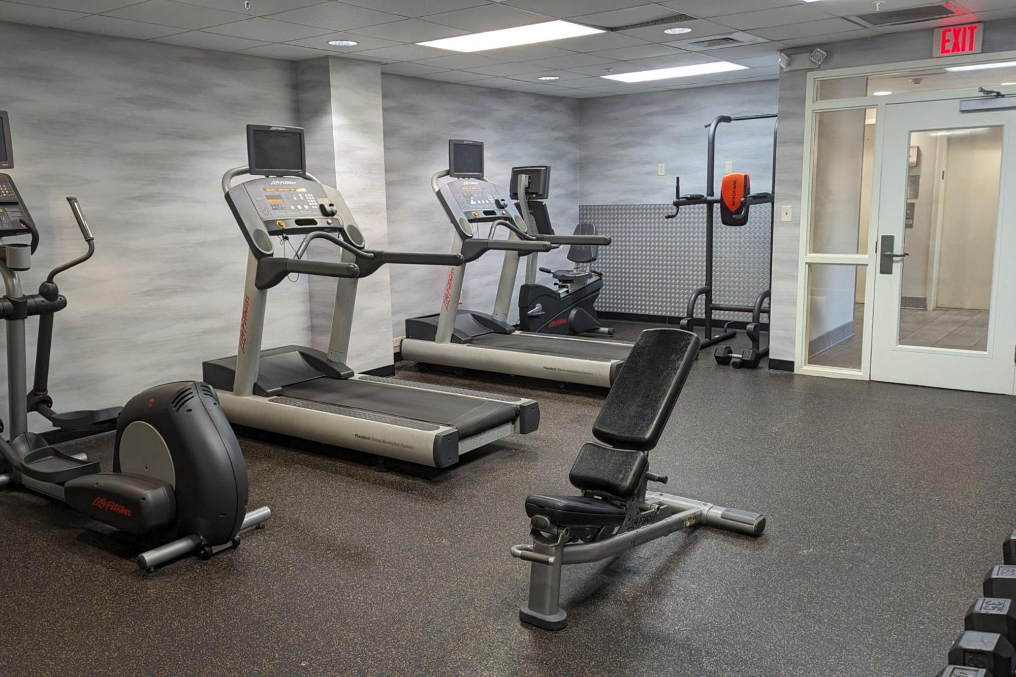 Fairfield Inn & Suites By Marriott ולדוסטה מראה חיצוני תמונה